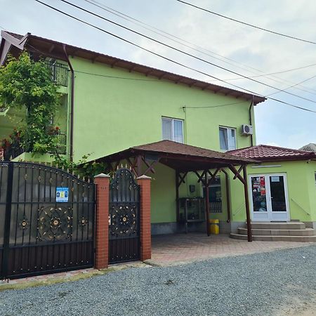 Casa Bianca Ξενοδοχείο Două Mai Εξωτερικό φωτογραφία